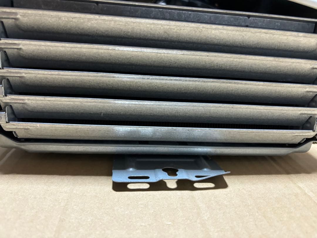 湯沸器　瞬間湯沸かし器　先どめ式　都市ガス用　2023年12月製造品　リンナイ