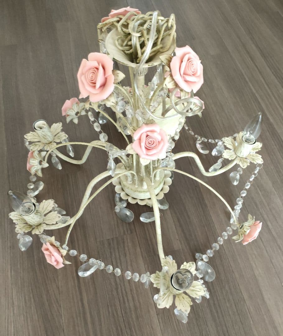 ローズ アンティーク風シャンデリア 6灯