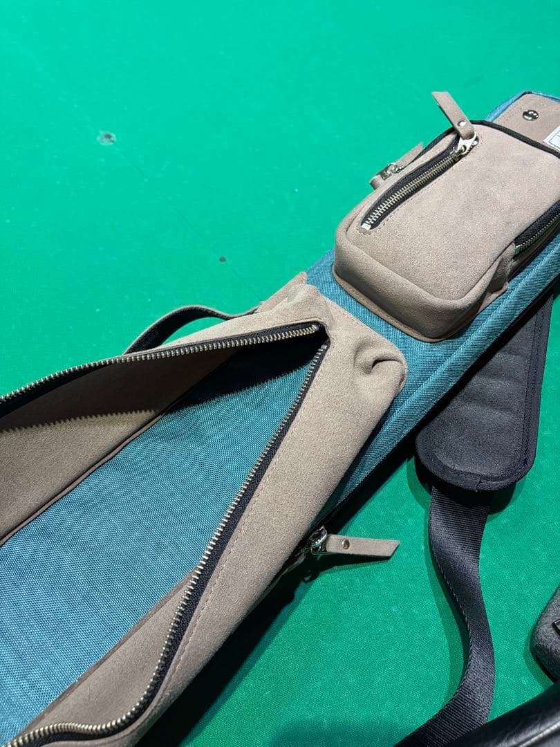 【美品】3seconds キューケース 2バット4シャフト