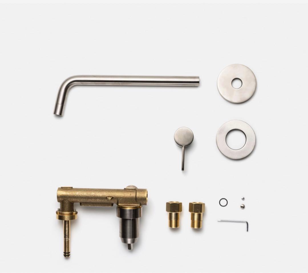 【新品未使用品】toolbox壁付けセパレート混合水栓 洗面用 サテン L248