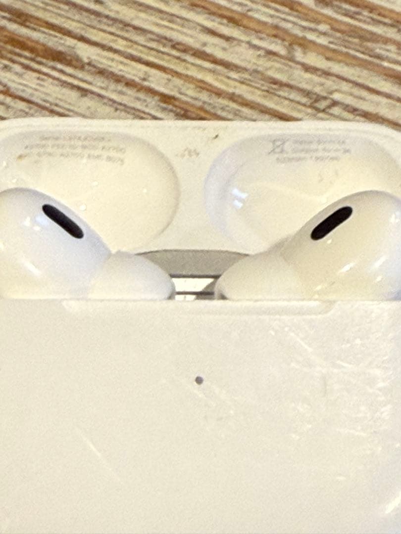 MacBook本体 MacBook Pro, AirPods Pro, Apple Watch 7