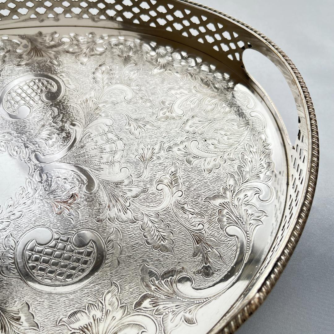 【英国】ビクトリアン ギャラリートレー 40cm 装飾フット