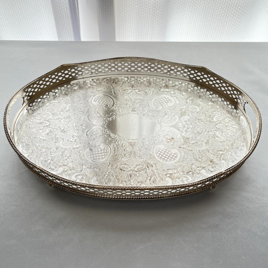 【英国】ビクトリアン ギャラリートレー 40cm 装飾フット