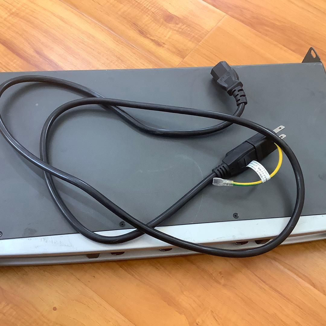 アンプ [z109]Behringer epq304