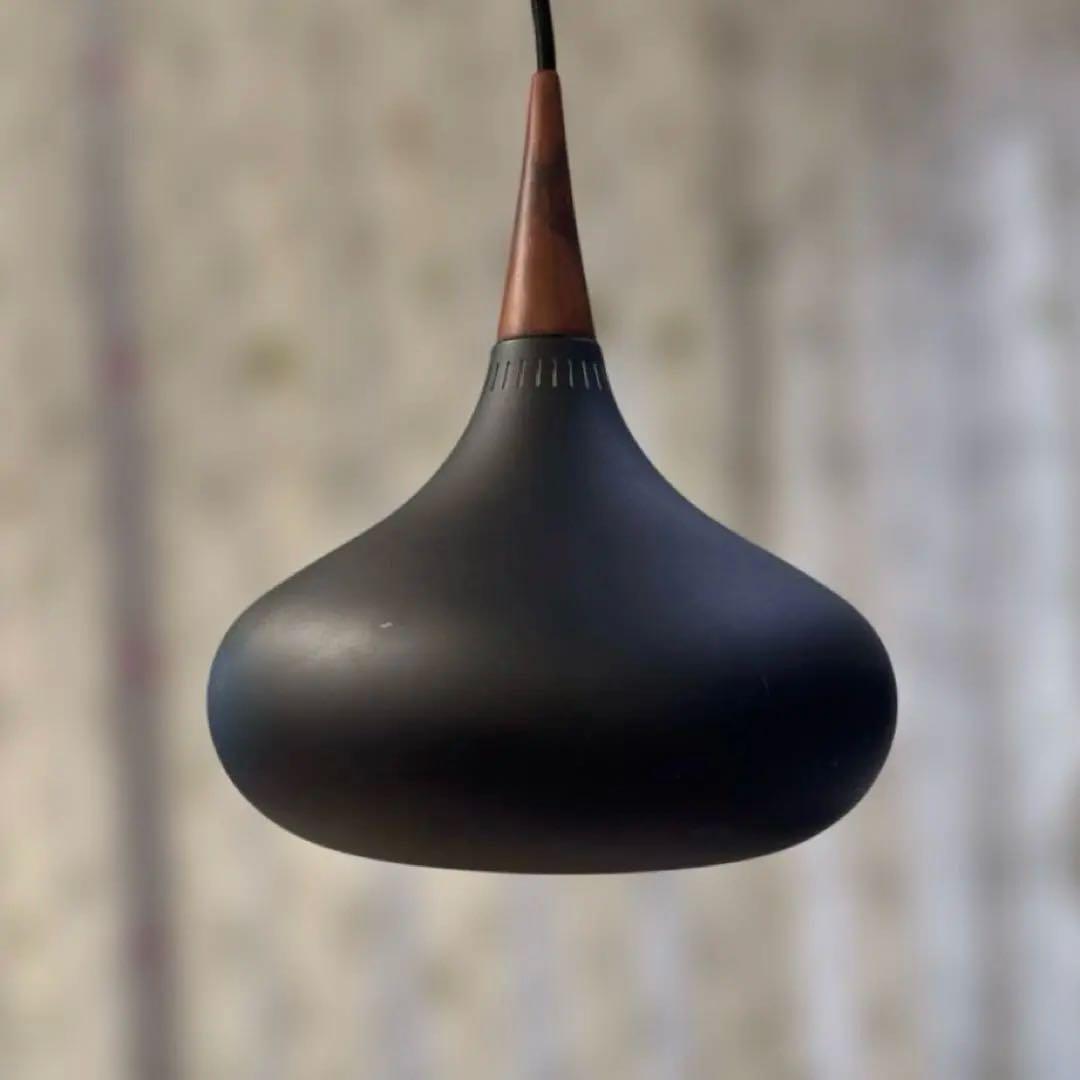 フリッツ•ハンセン オリエント ペンダントランプ ブラック/ローズウッド P1