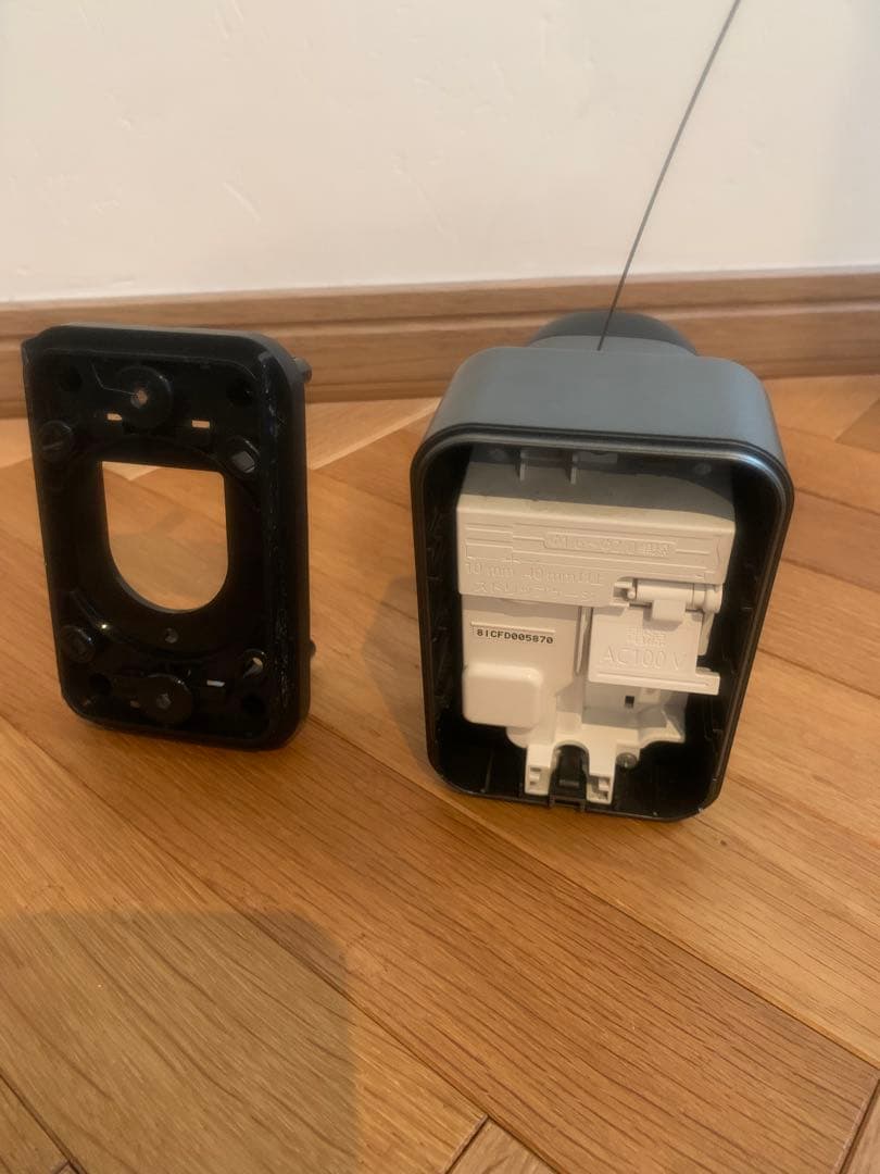 Panasonic VL-WD712X ドアホン連動　ワイヤレス防犯カメラ2台