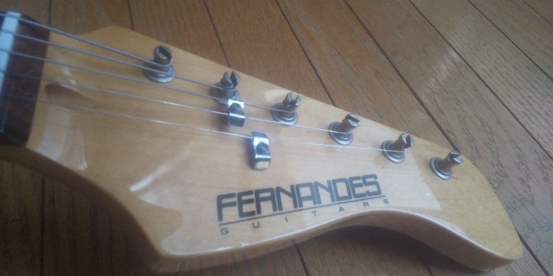 2005年製 フェルナンデス ストラトタイプ