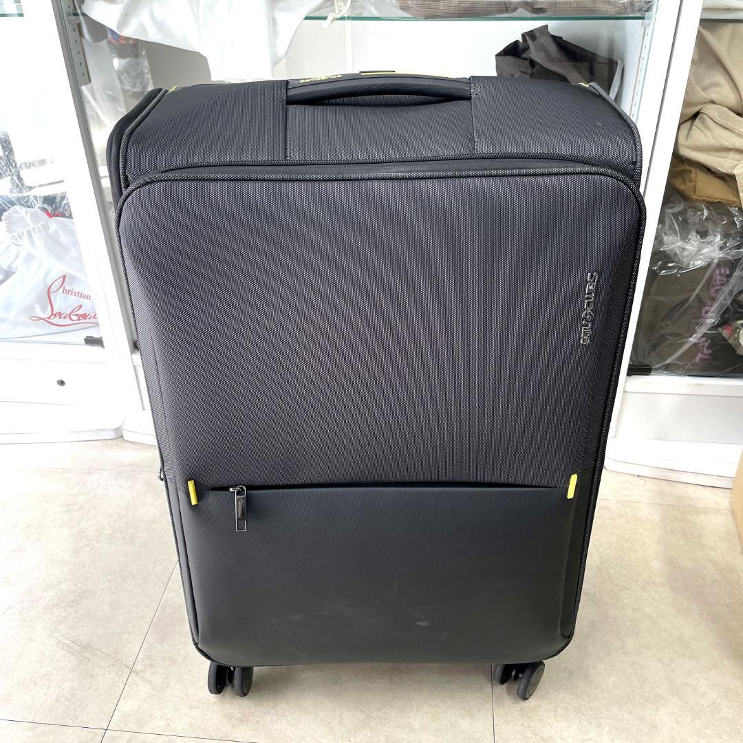 Samsonite　STRARIUM　スピナー　キャリーケース　ソフト　4輪