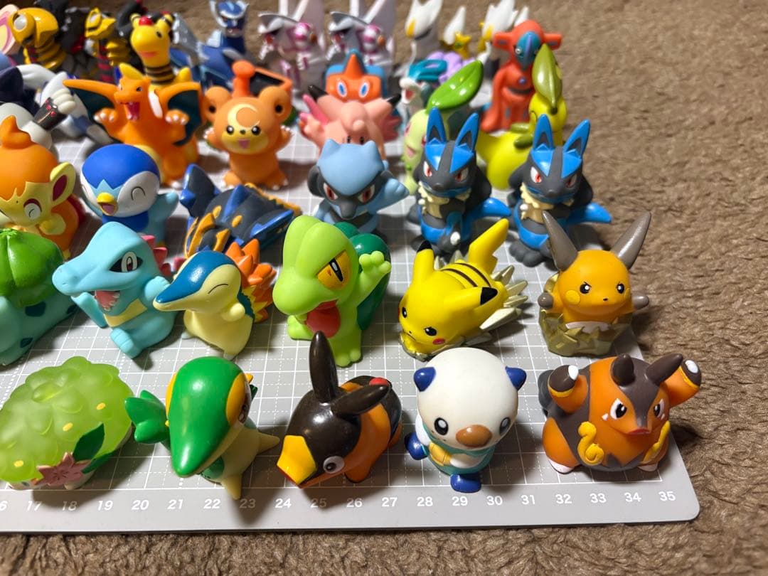 【年末特価】ポケモンキッズ　指人形54匹