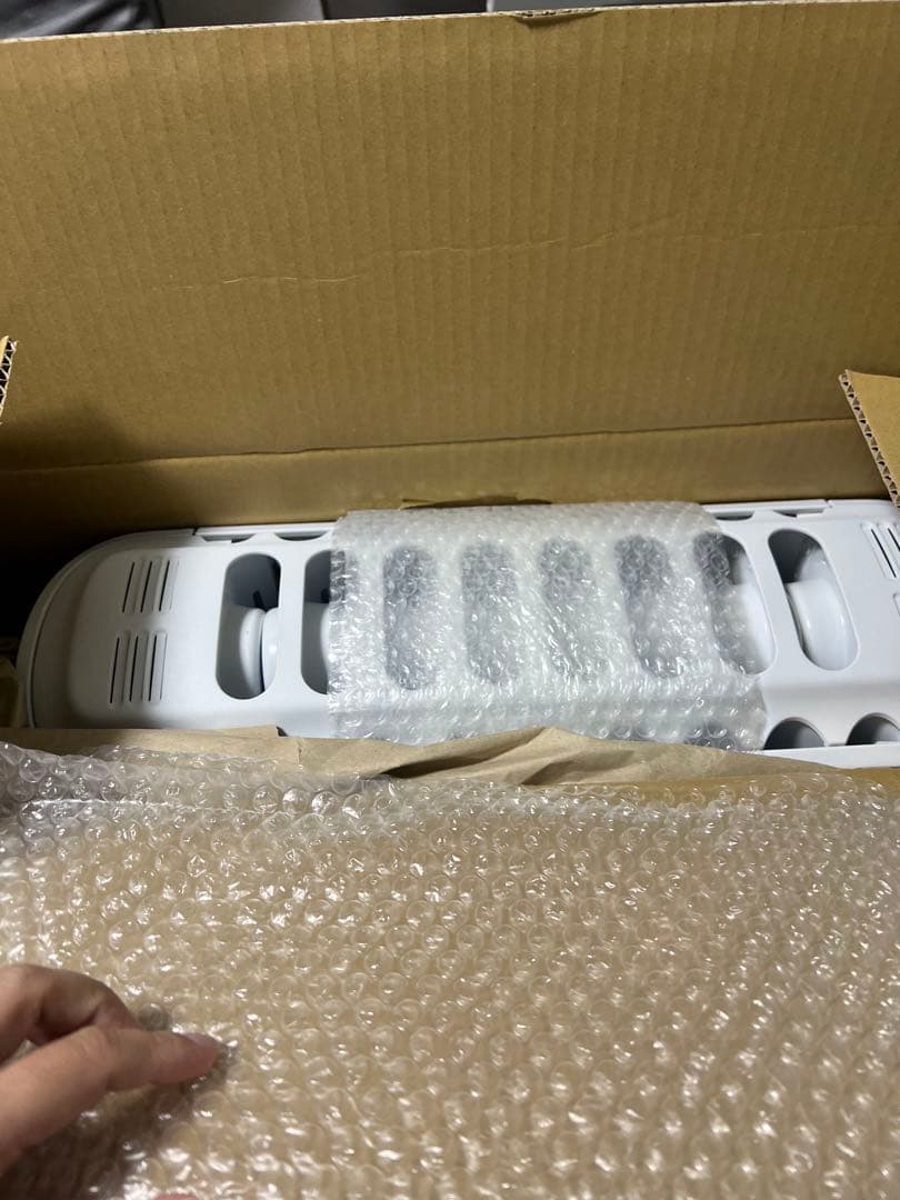 未使用　DeLonghi オイルヒーター HU65L0915 1500W