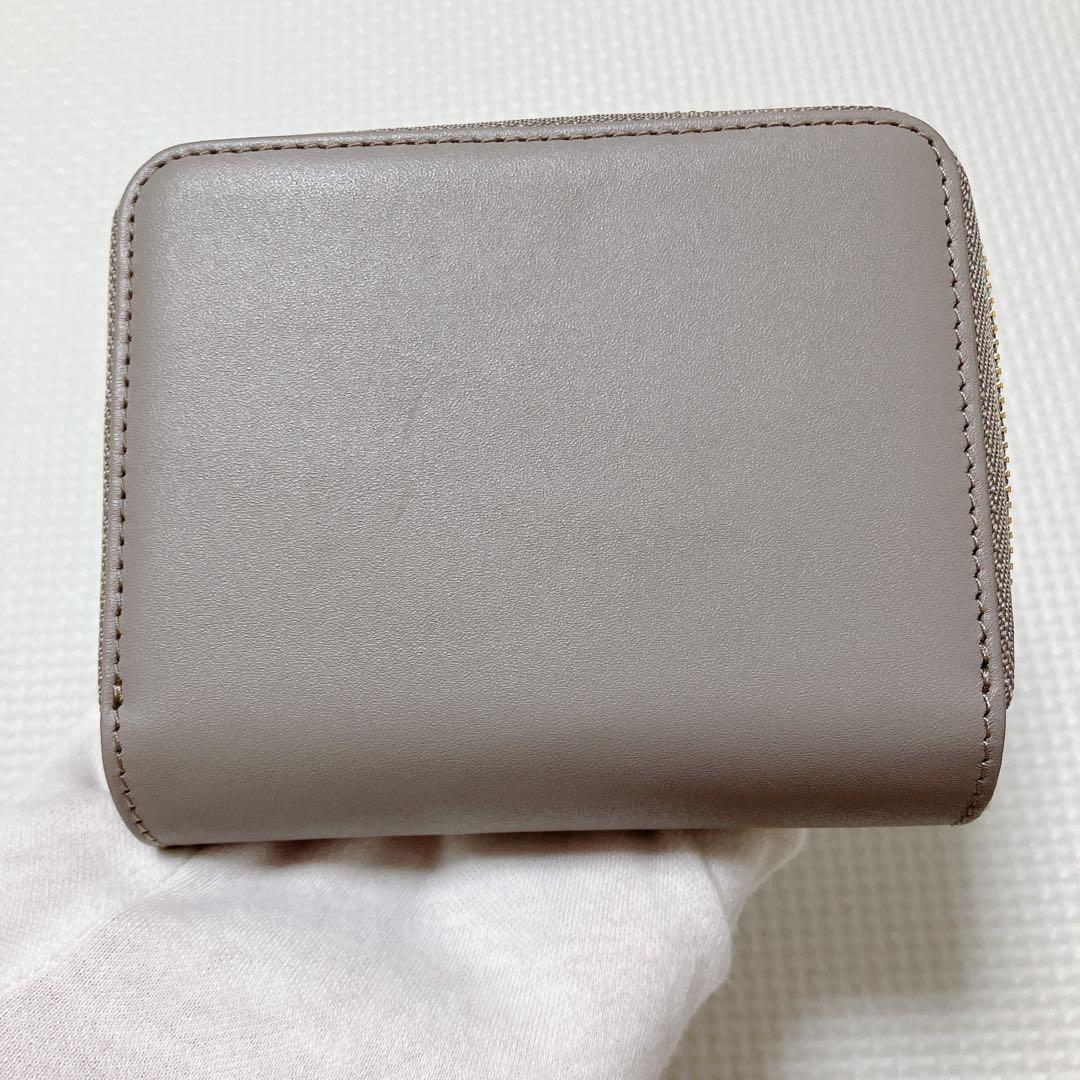 未使用　agnes b. アニエスベー レザー二つ折り財布　グレー