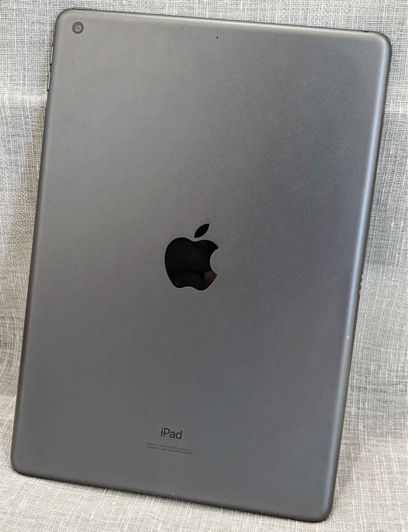 【動作確認済】Apple iPad 8世代 スペースグレー 本体+ケース