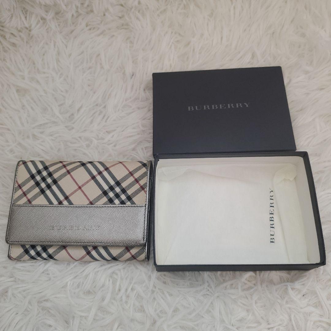 ⭐極美品⭐BURBERRY ノバチェック 二つ折り財布 シルバー