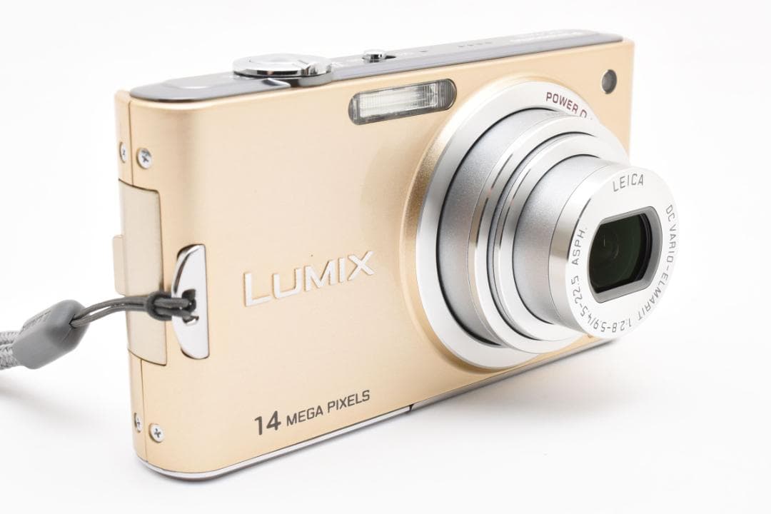 【最終値下】Panasonic Lumix DMC_FX66 Gold