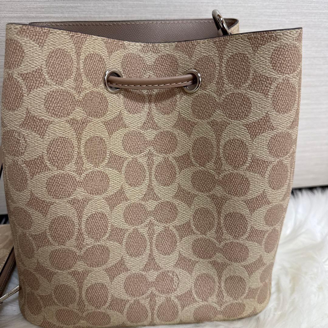 COACH バケットバッグ ベージュ