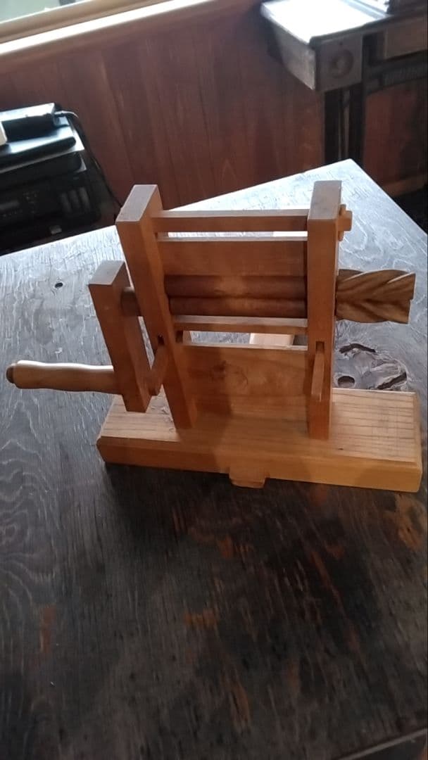 木製わたくり機　鴨川和綿農園製