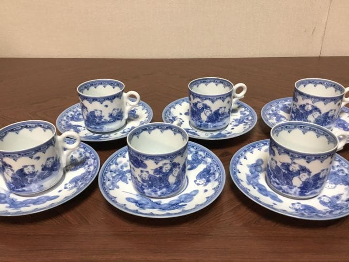 平戸松山のコーヒーカップと 大皿