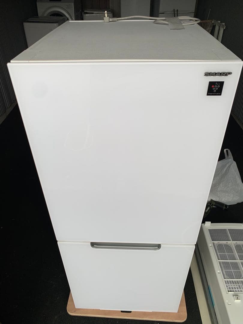 シャープ SHARP 冷蔵庫 152L 2022 SJ-GD15J-W 地域限定