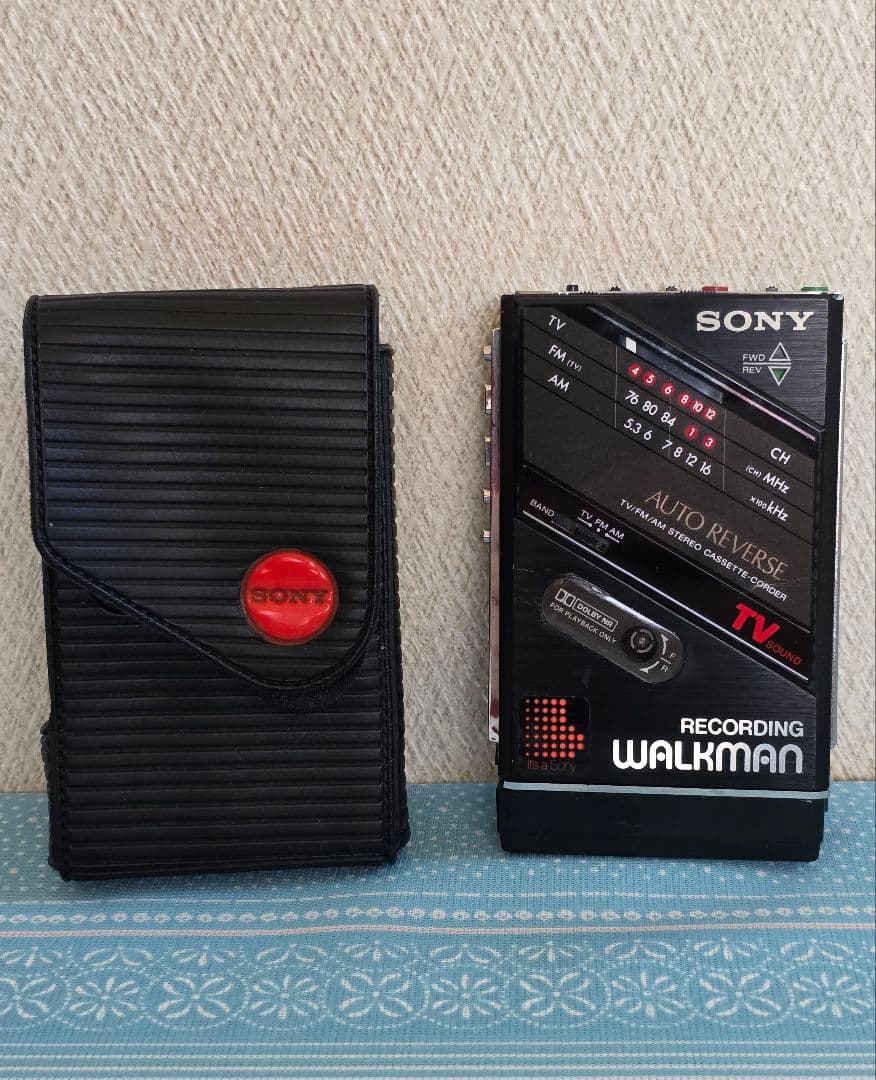 ポータブルプレーヤー SONY WALKMAN WM-F202