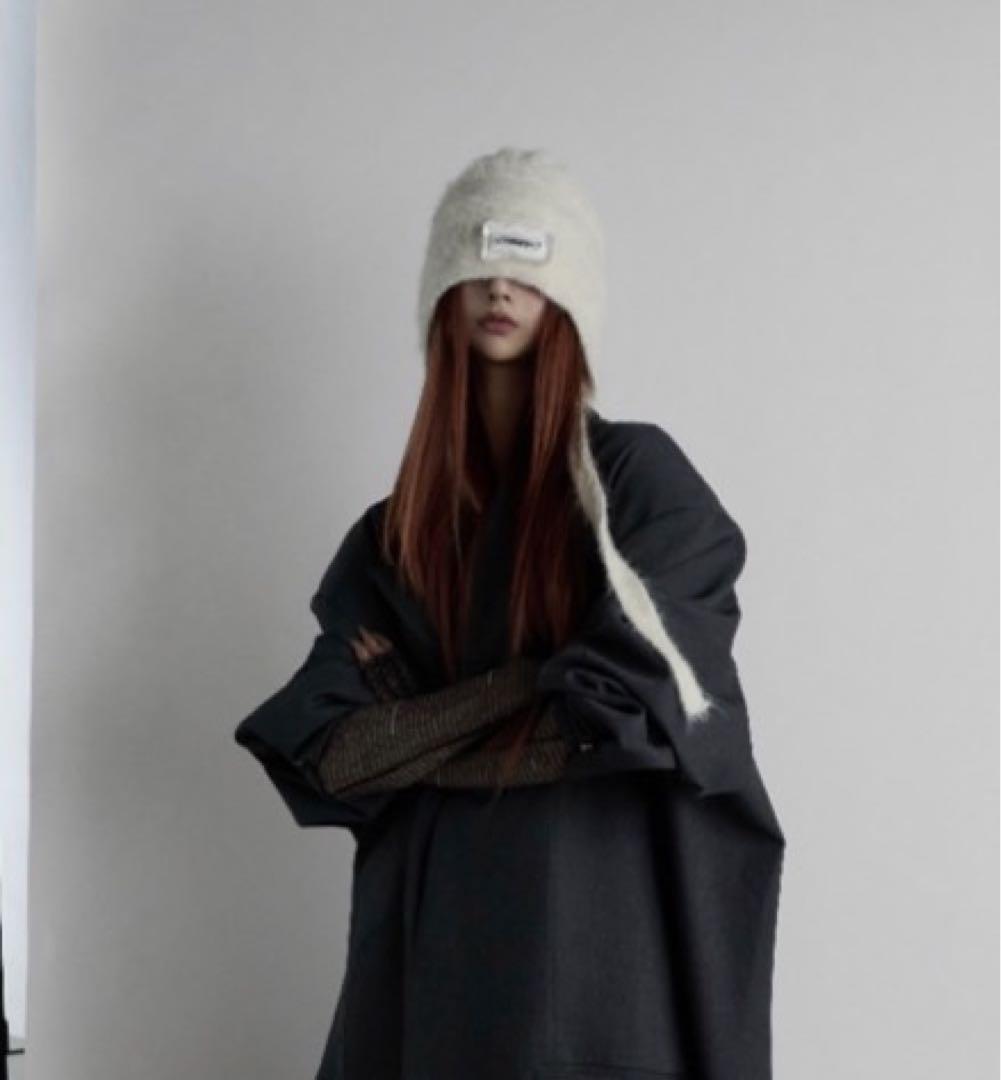 帽子 S fuzzy knit beanie (white) THEREDTHREAD