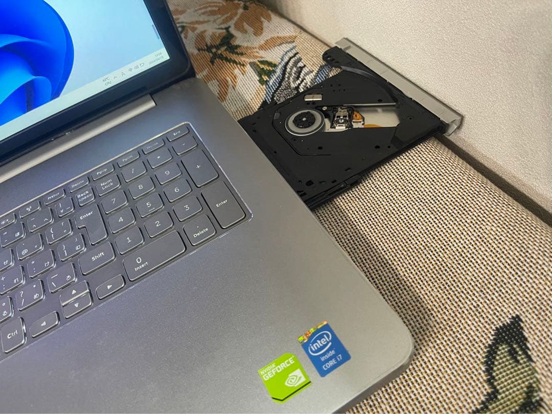 DELL タッチパネル・16GBメモリ・Core i7 ゲーミング ノート