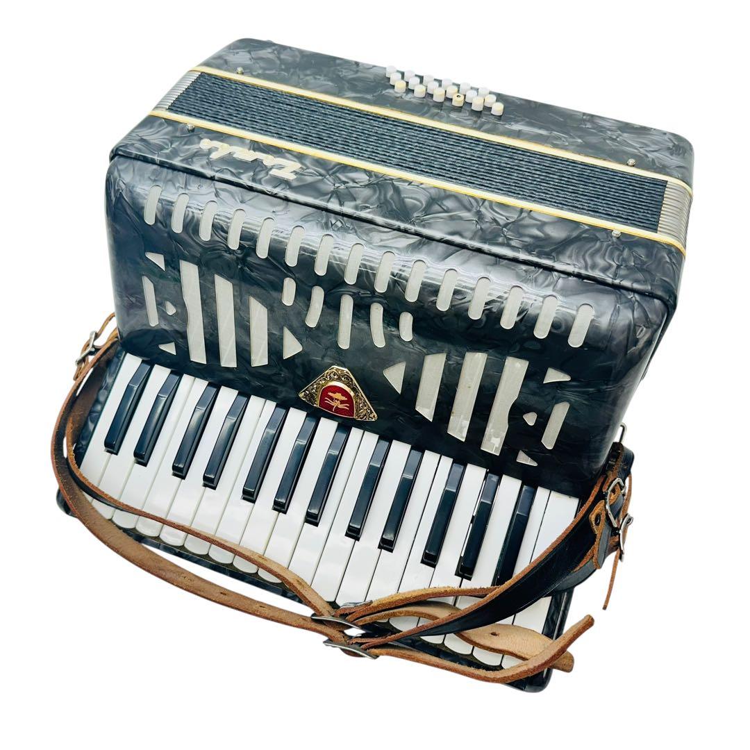 TOMBO トンボ　アコーディオン　NO181