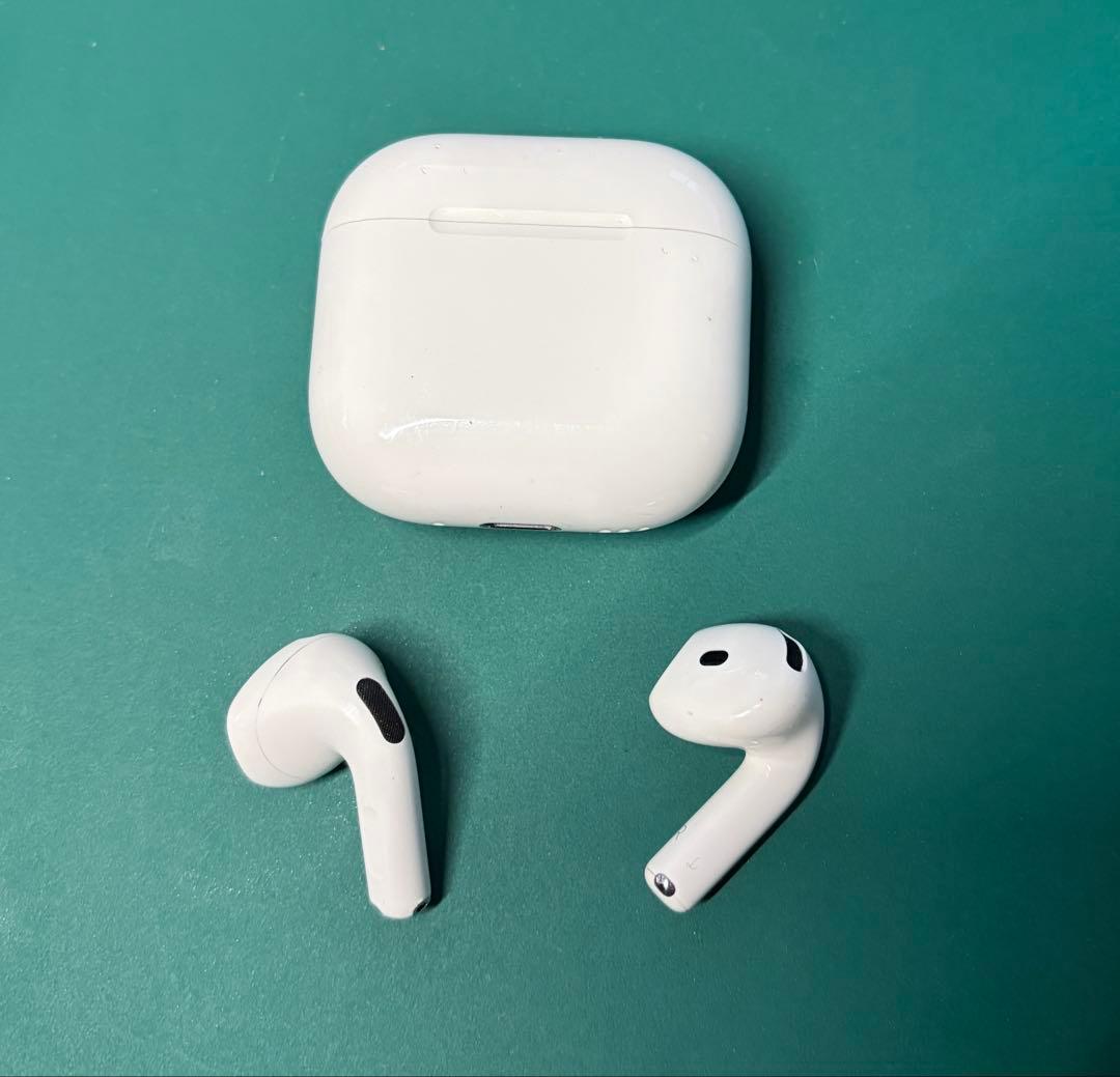 AirPods4 本体 ノイズキャンセル 充電ケース付き