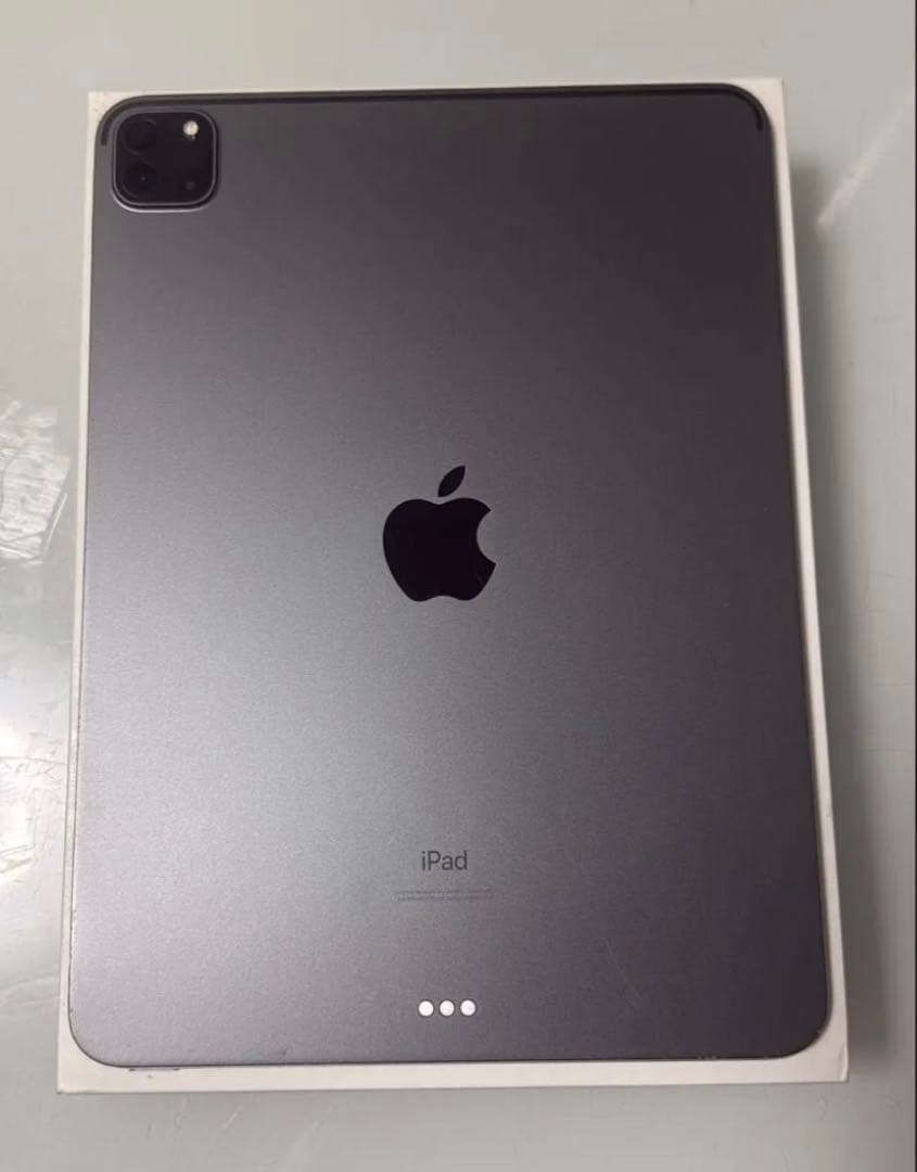 iPad Pro 11インチ (第3世代) スペースグレー 256GB