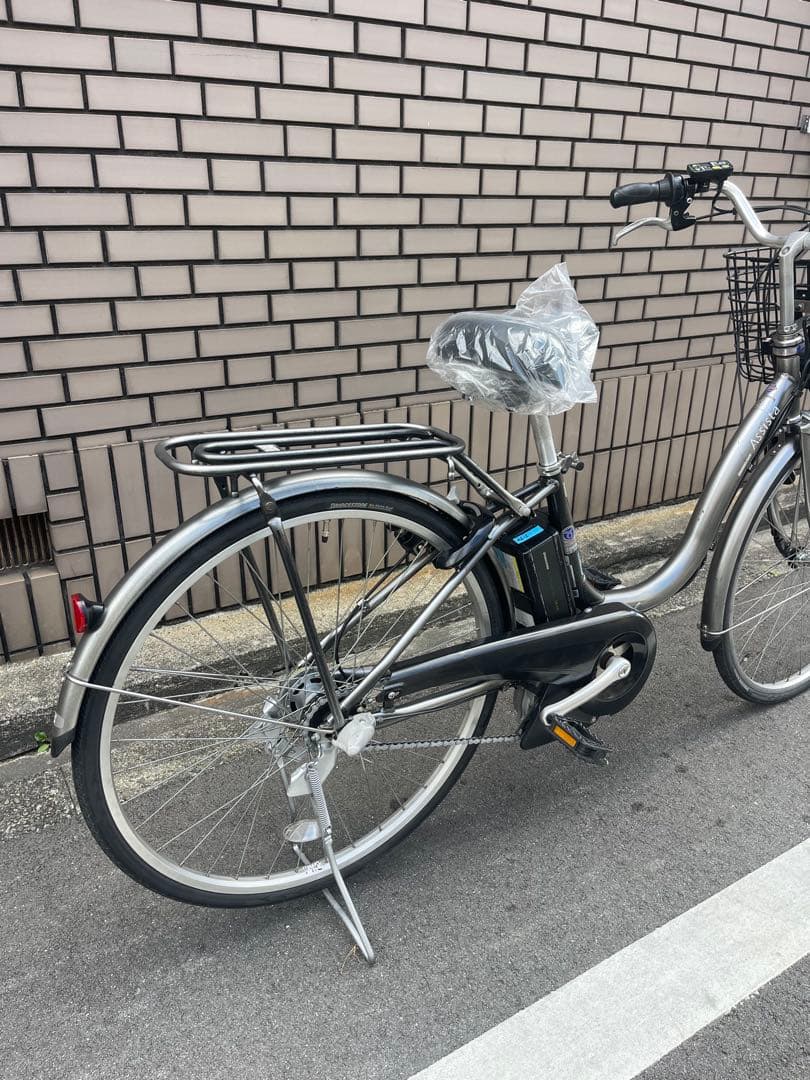 電動アシスト自転車 シルバー バスケット付き