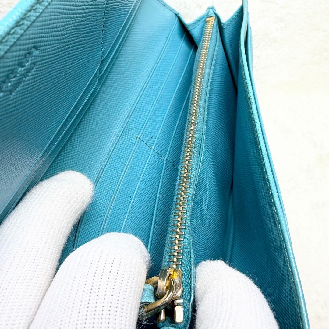 美品 PRADA プラダ サフィアーノレザー 二つ折り 長財布 ターコイズブルー