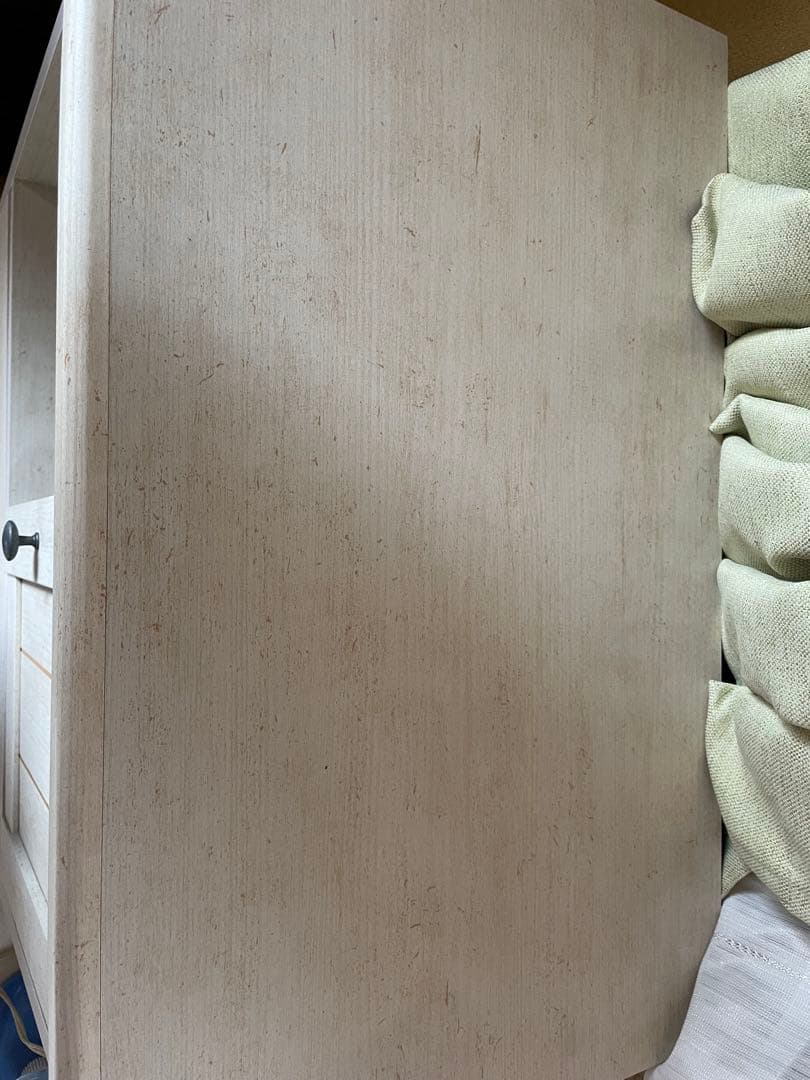 ニトリ　マルチェスト