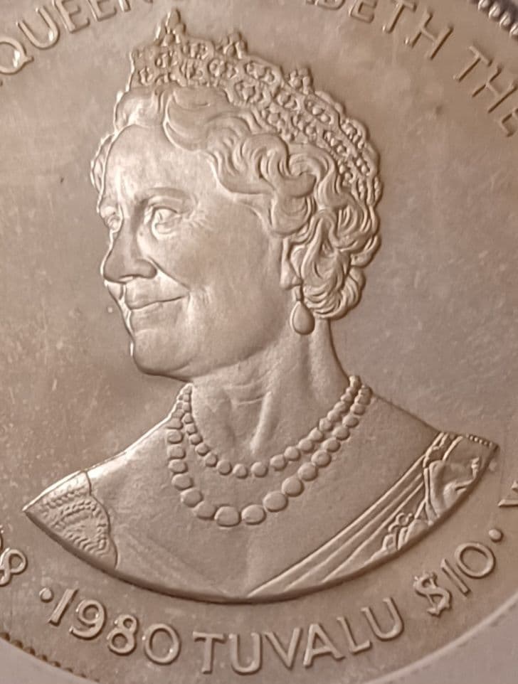 銀品位(.925)ツバル エリザベス皇太后生誕80周年大型銀貨(クラウンサイズ)