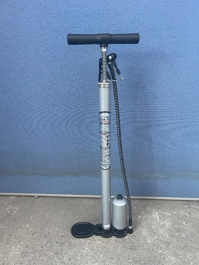 Jeep　[ジープ]　20インチ 折り畳み自転車　空気入付き　ブラック白斑点模様