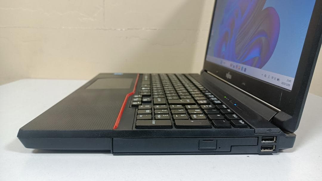 ⭐️ノートパソコンFUJITSU第四世代Core i5 SSD128Gメモリ8G