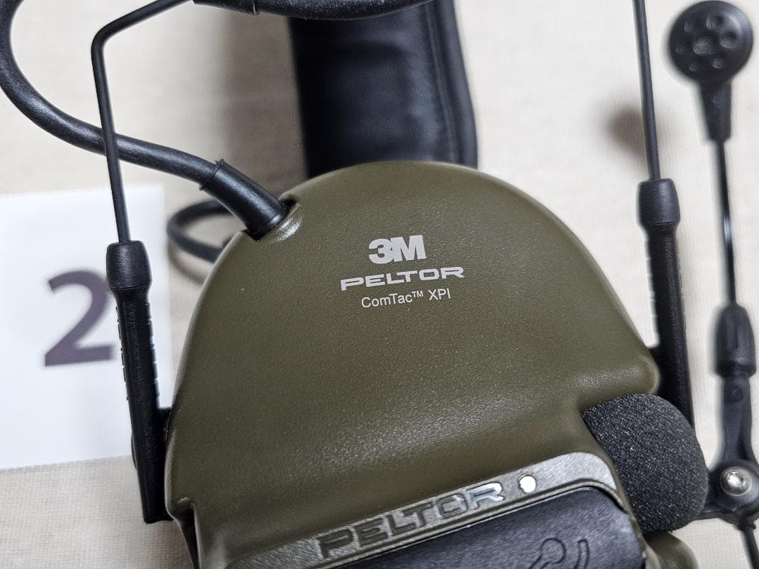 【新品】3m Peltor comtac xpi 実物 ヘッドセット