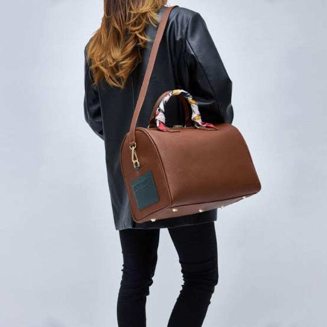 [新品未開封]BTS V Boston bag/brooch set faces