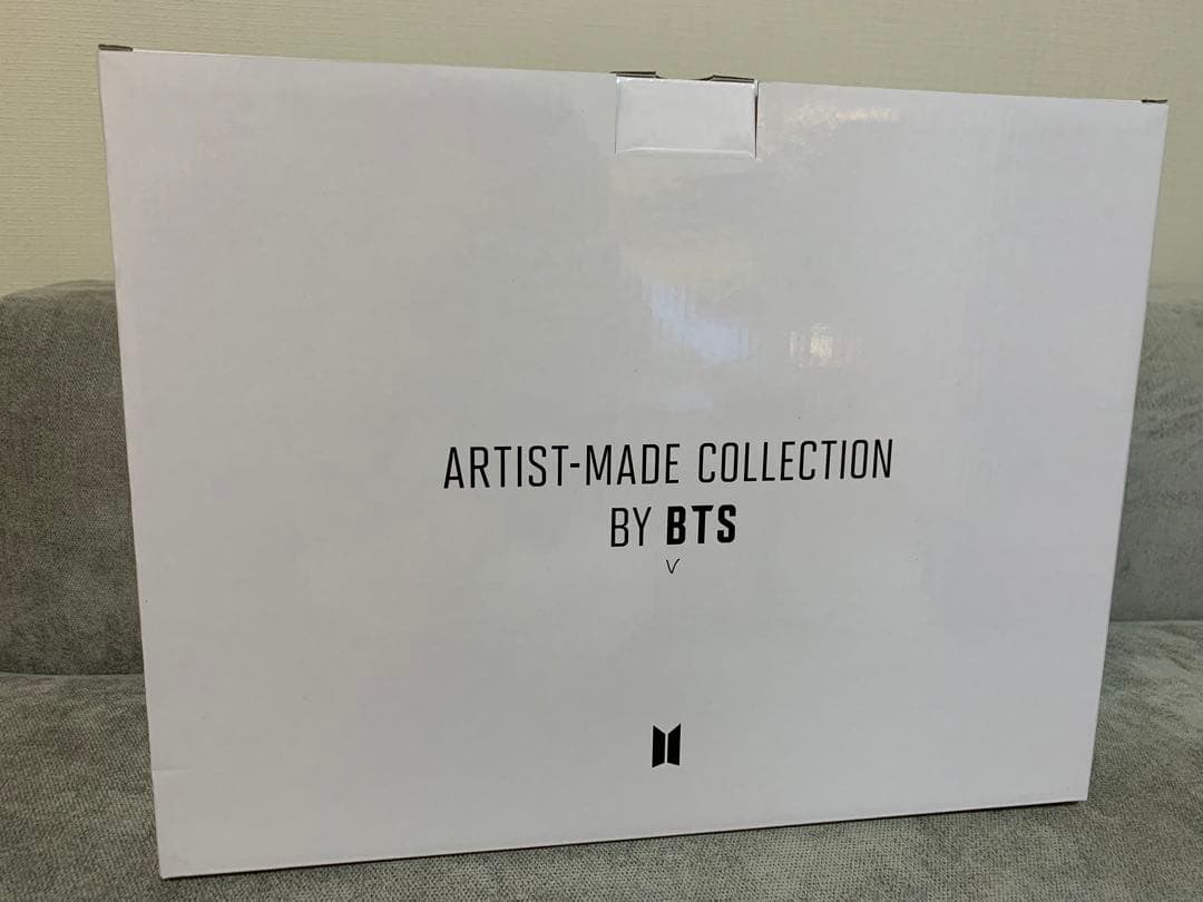 [新品未開封]BTS V Boston bag/brooch set faces