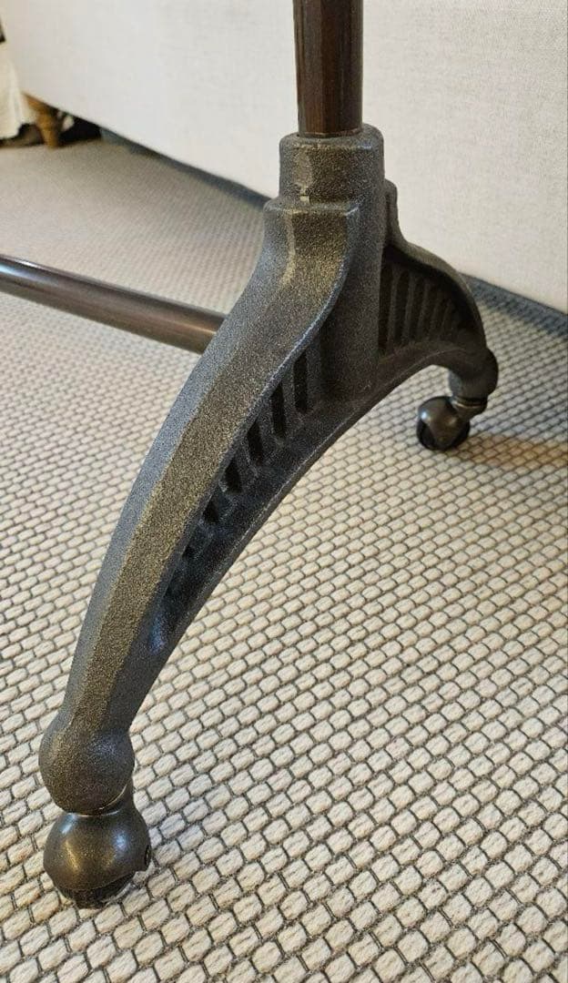 アンティークのブロンズスチールラック　2点セット　ヴィンテージ