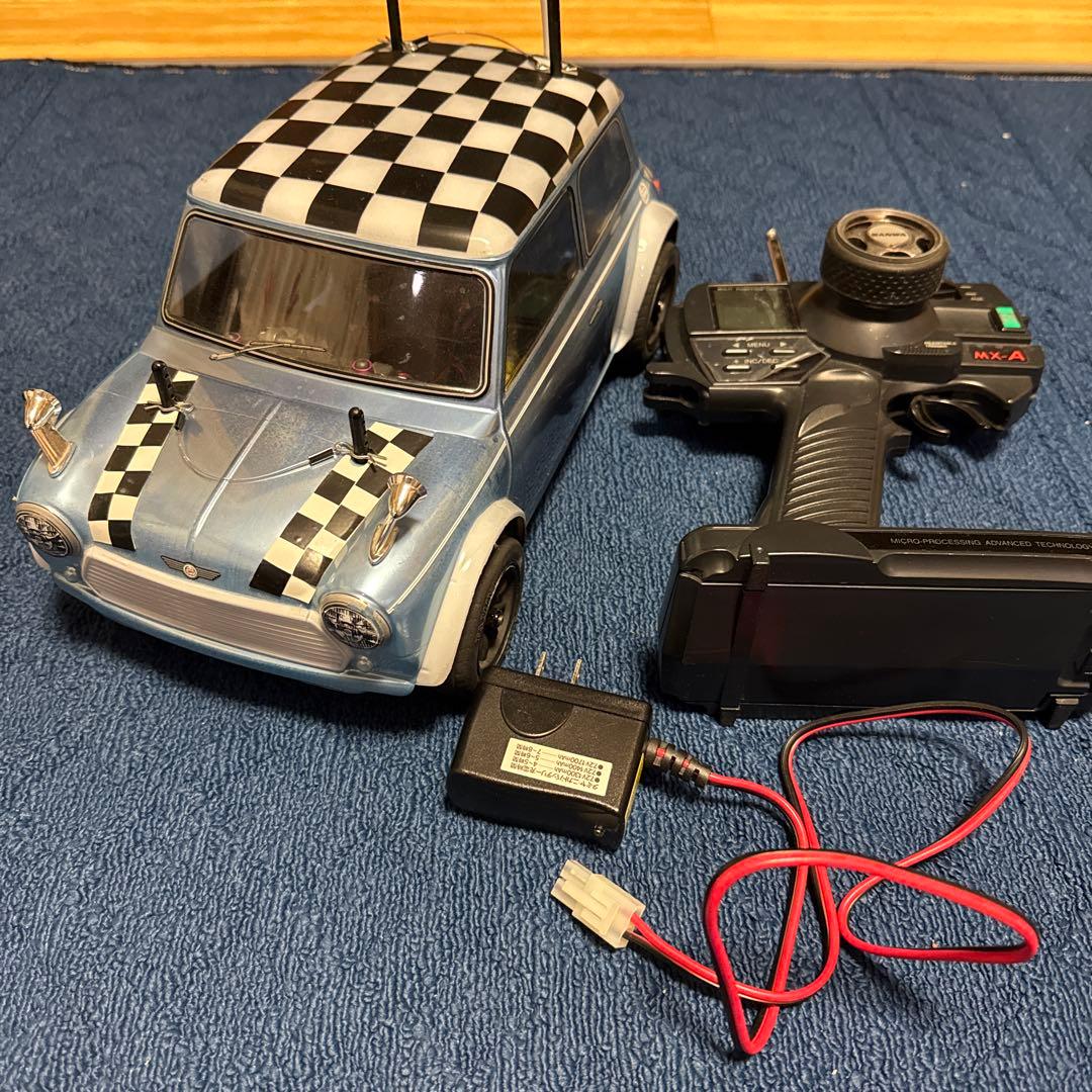 タミヤ　RCカー 1/10 ローバー ミニクーパー