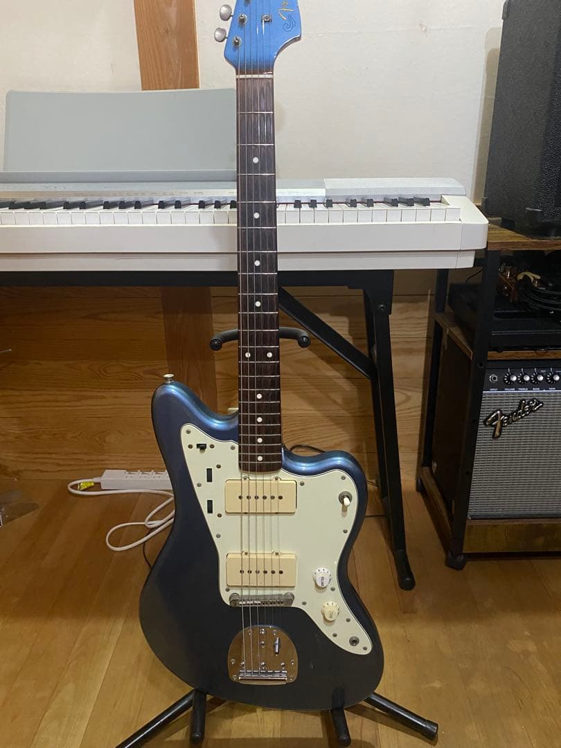 Fender Japan ジャズマスター