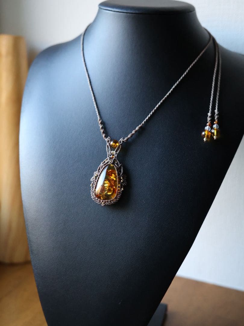 hanatae 琥珀　マクラメ　ネックレス