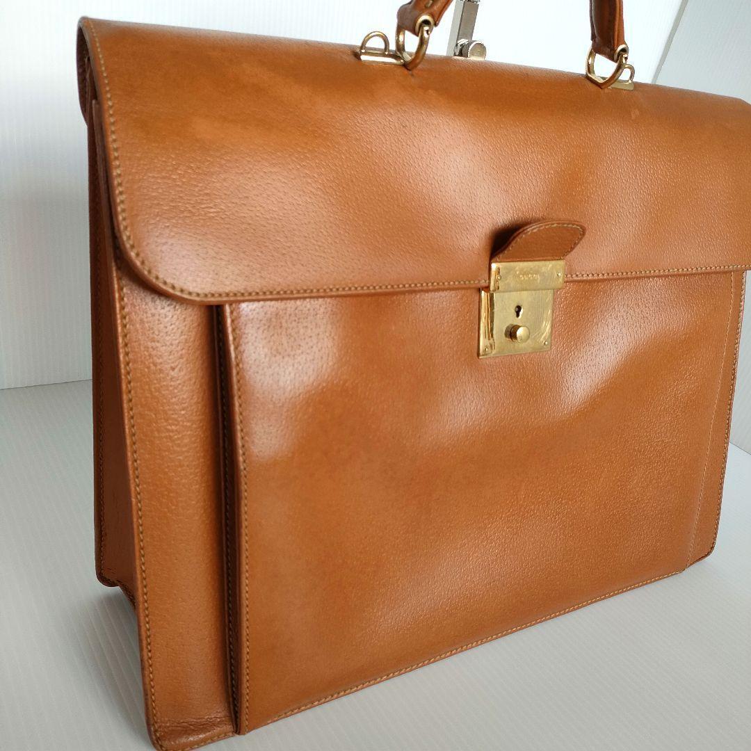 GUCCI 2way ビジネスバッグ ショルダー 肩がけ レザー ハンドバッグ