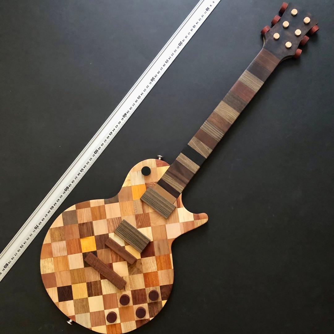 寄せ木アート　エレキギター　ハンドメイド　インテリア　銘木寄せ木
