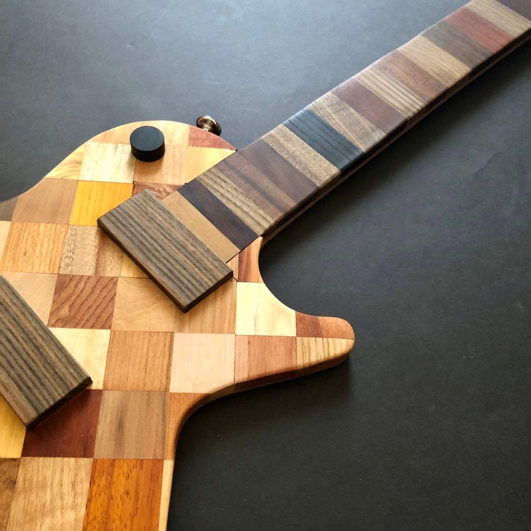寄せ木アート　エレキギター　ハンドメイド　インテリア　銘木寄せ木