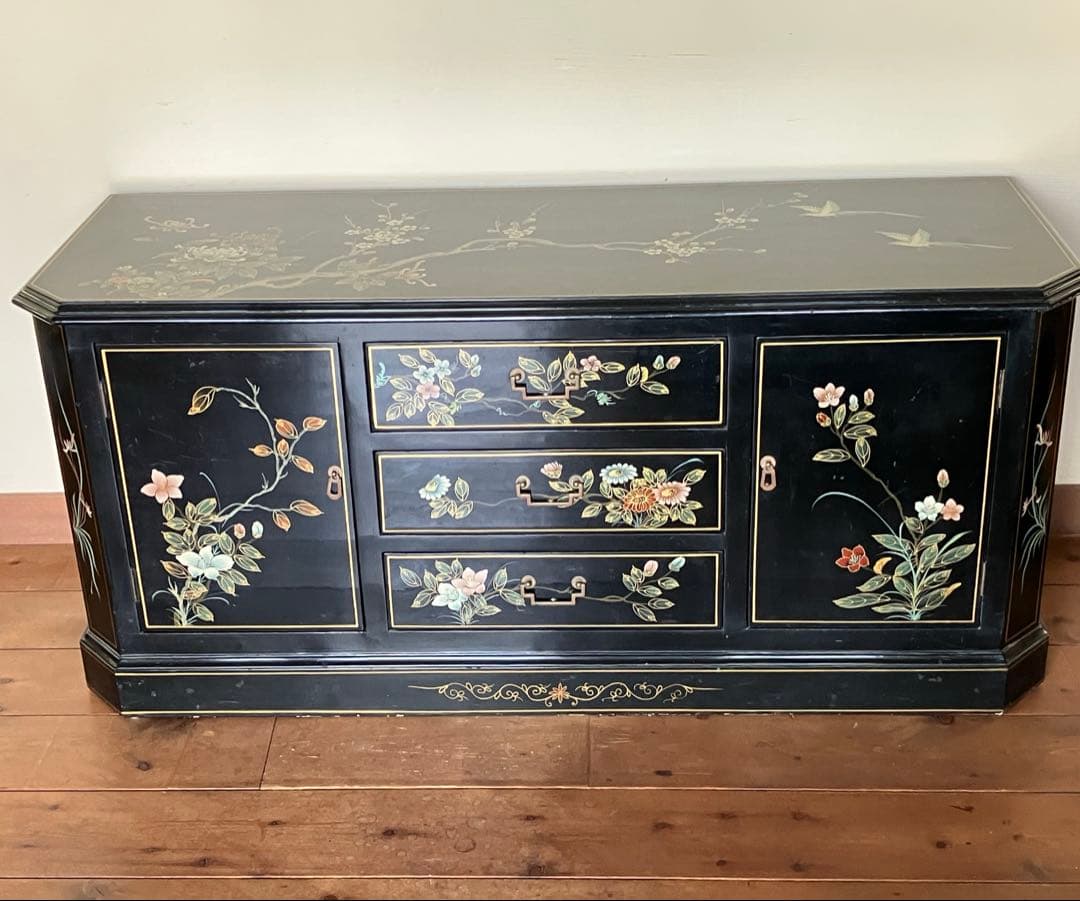 黒い花柄の木製箪笥 キャビネット ヴィンテージ 稀少 中古家具 チェスト