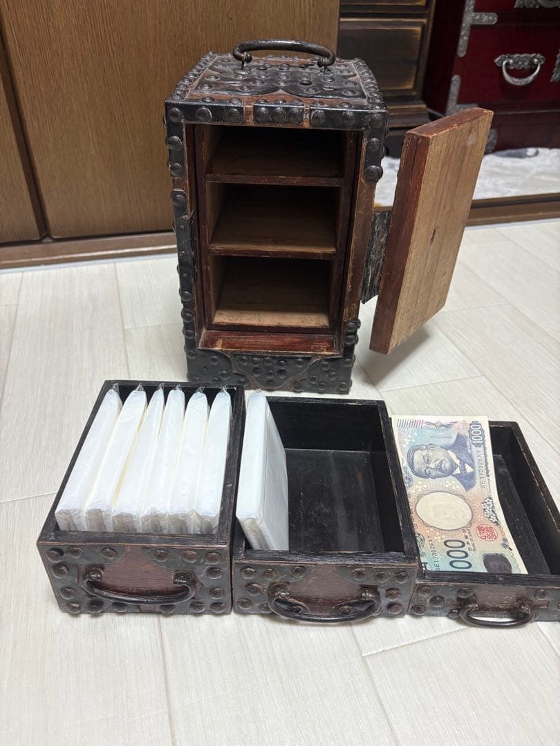 船箪笥　手持箪笥　小箪笥　銭箱　帳場箪笥