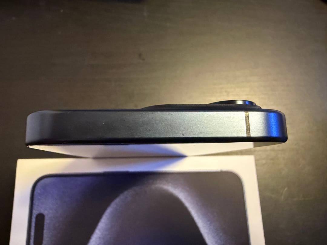 [美品] Apple iPhone 15 Pro 256GBブルーチタニウム