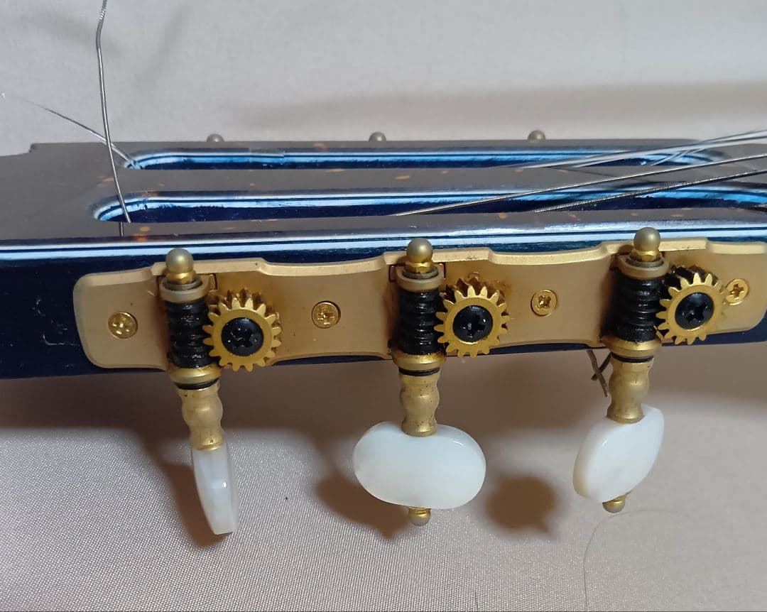 サイレント　クラシックギター　音無くん　ネイビー(自家製）