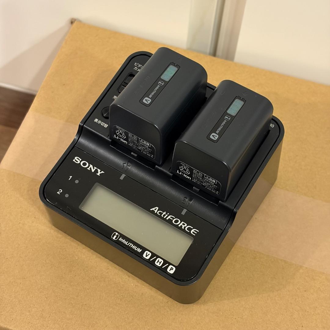 【超美品】SONY FDR-AX30 4K ビデオカメラ 予備バッテリー・SD付