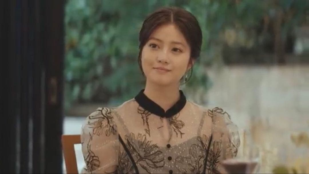 Leja／パイピングハイネック花柄ラメレースワンピースドレス